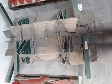 Miscellaneous SCHLEPPBALKEN VORNE VORMONTIERT